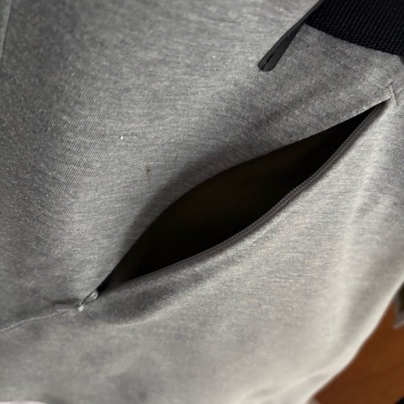 NIKE x JFS sz M Gray Green Tech Fleece Vest Cape Nikelab 718659 - Picture 6 of 14